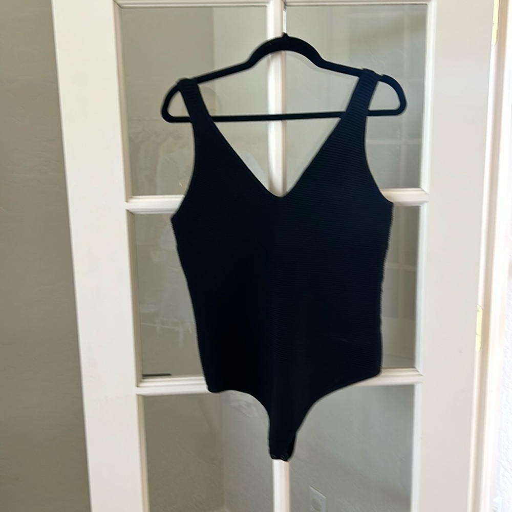 ABERCROMBIE & FITCH Deep-V Ribbed Bodysuit in Black